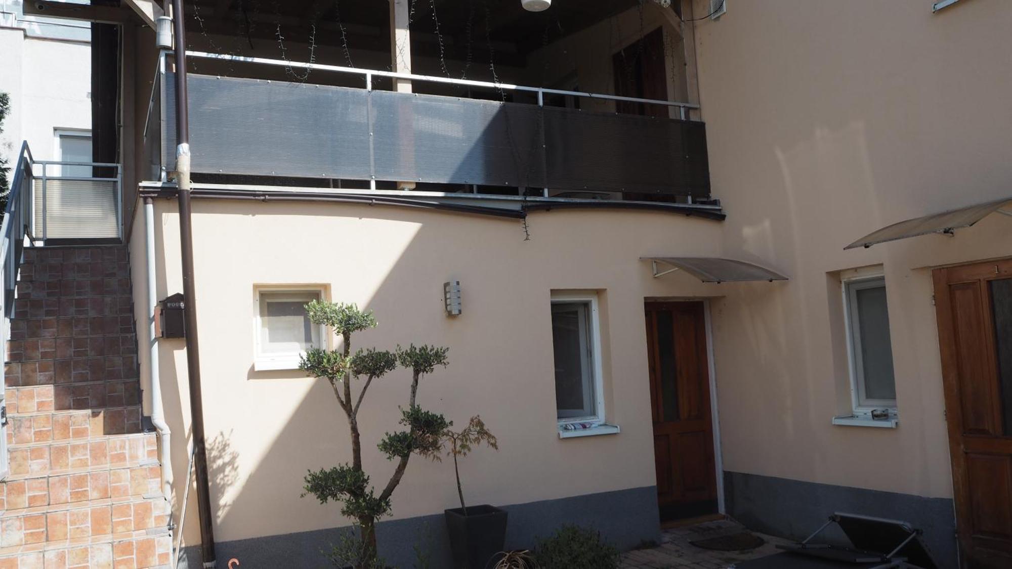 Apartman Kotva Patince Bagian luar foto